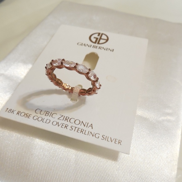 Giani Bernini !8k Rose Gold size 7 Eternity Ring - Picture 8 of 10